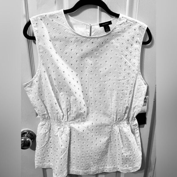 Anthropology Halogen Eyelet Smocked Waist Top White MSRP $69 SZ 1X NWT - Picture 1 of 4